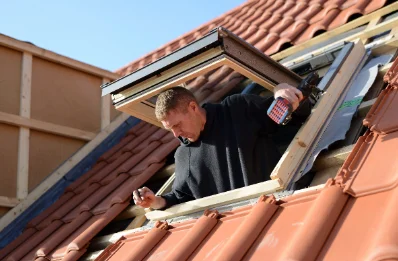 Pose de fenêtres de toit Velux à Houmeau